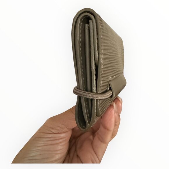 Vintage Louis Vuitton Epi Porte Monnaie Elastic Compact Wallet | Brown - Picture 4 of 7